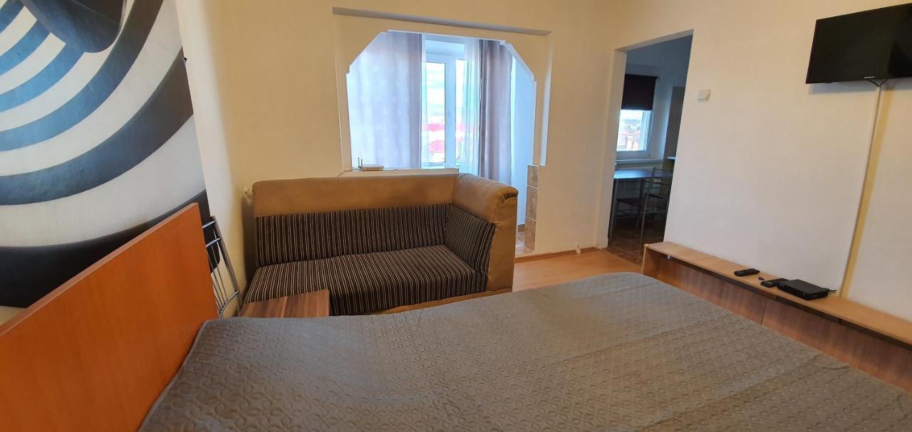 Garsoniera Horezu Daire Dış mekan fotoğraf